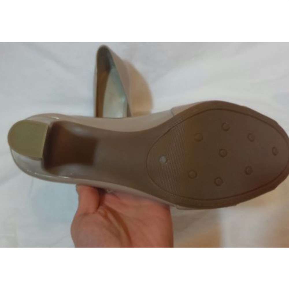 Life Stride Catie Peep Toe Taupe Pumps Size 11M - Picture 4 of 6